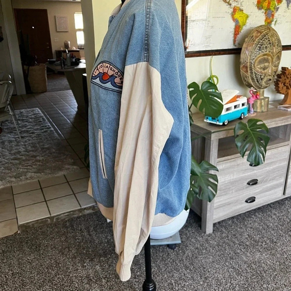 Quzu Mavi Oversized Bomber Jacket - Picture 3 of 13